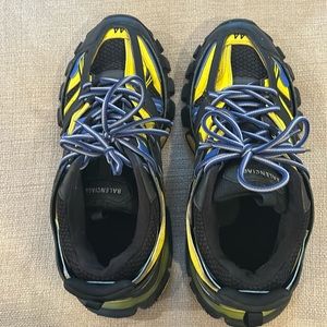 Balenciaga Tracks